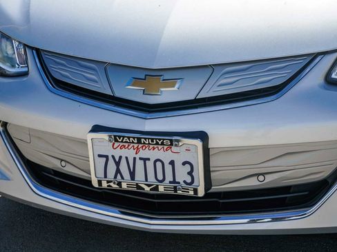 Used 2017 Chevrolet Volt Premier w/ Driver Confidence II Package image 8