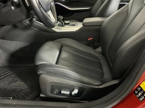 Used 2022 BMW 330i xDrive Sedan w/ Premium Package AWD/4WD image 32