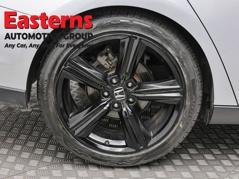 Used 2023 Honda Accord Sport image 29