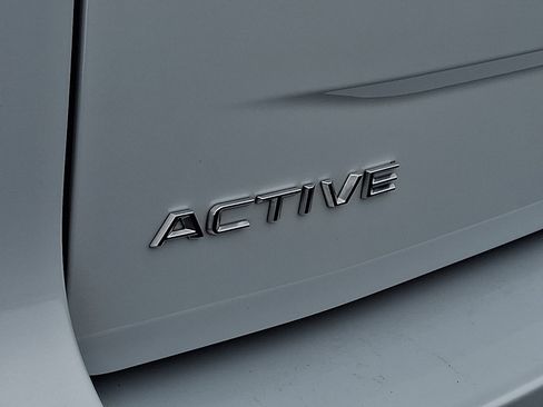 Used 2025 Ford Expedition Active image 30