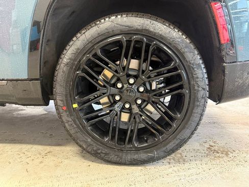 New 2026 Jeep Grand Wagoneer Limited image 37