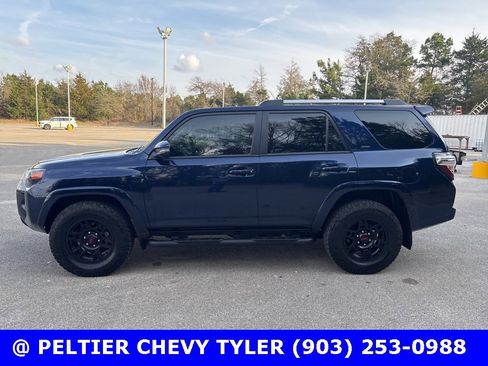 Used 2023 Toyota 4Runner SR5 Premium image 4