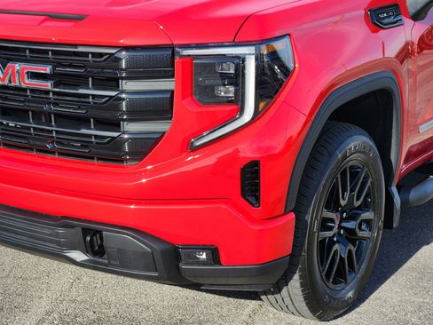 New 2026 GMC Sierra 1500 Elevation w/ Preferred Package AWD/4WD image 11