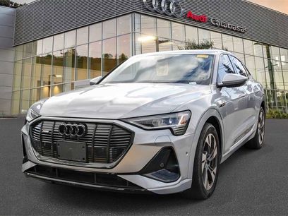 Used 2022 Audi e-tron Premium w/ Convenience Plus Package