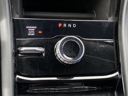 Used 2022 Jeep Grand Cherokee Limited image 20