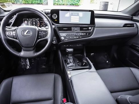 Certified 2025 Lexus ES 350 w/ Premium Package FWD image 19