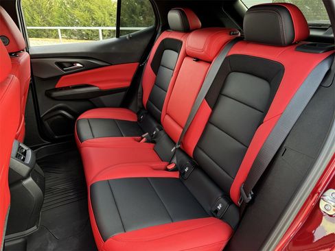 New 2026 Chevrolet Equinox EV RS image 21