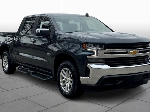 Used 2022 Chevrolet Silverado 1500 LT image 3