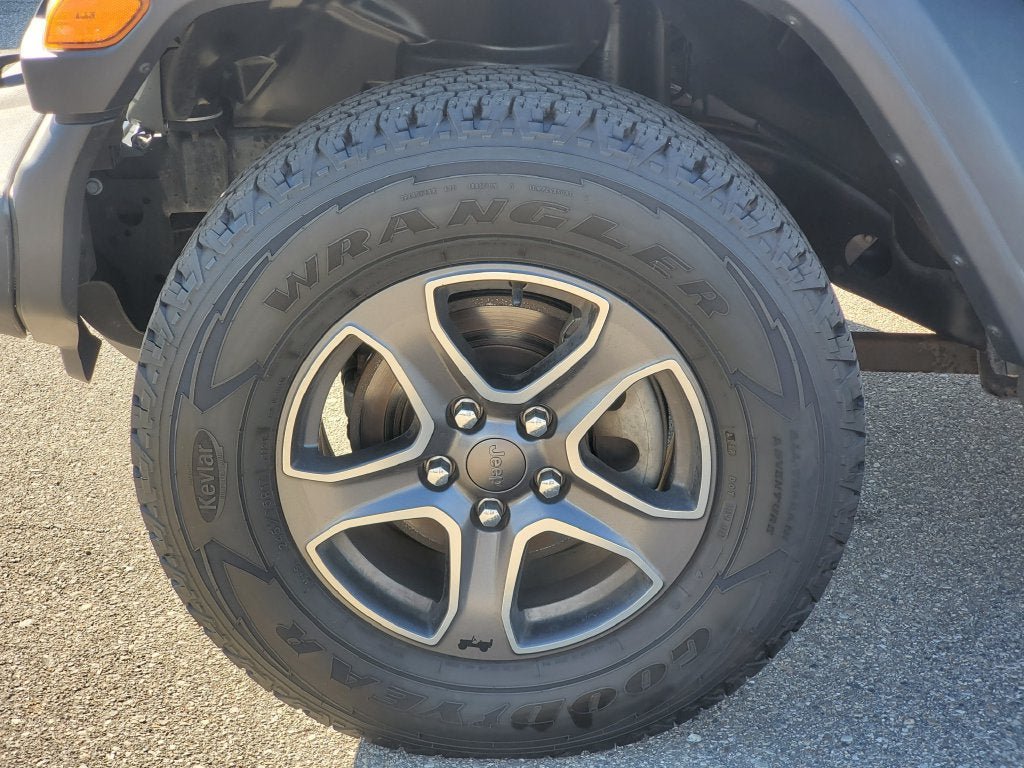 Used 2018 Jeep Wrangler Unlimited Sport S AWD/4WD image 31