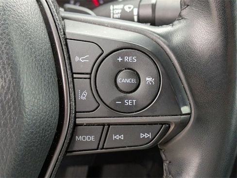 Used 2023 Toyota Camry XSE image 18