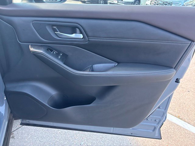 Used 2022 Nissan Rogue SL w/ SL Premium Package FWD image 13