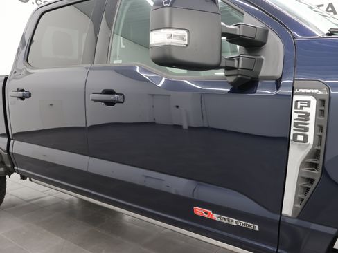 Used 2023 Ford F350 Lariat w/ Lariat Ultimate Package AWD/4WD image 26