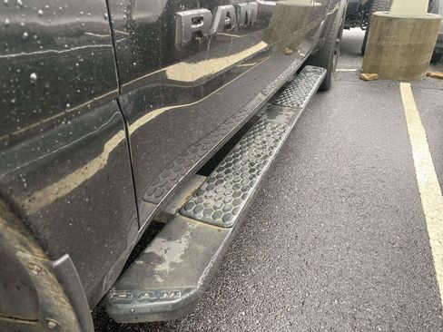 Used 2023 RAM 1500 Big Horn AWD/4WD image 4