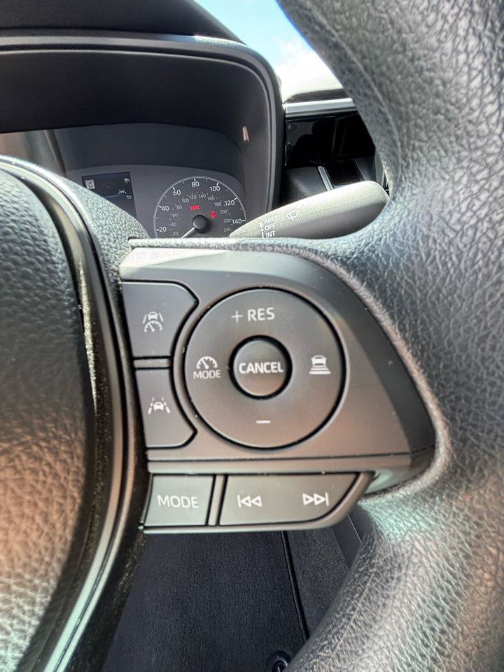 Used 2024 Toyota Corolla LE FWD image 12