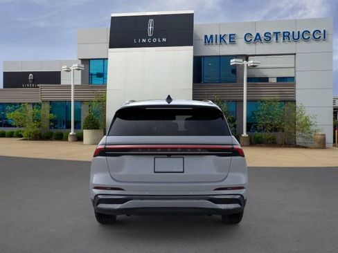 New 2026 Lincoln Nautilus Reserve w/ Jet Appearance Package AWD/4WD image 6