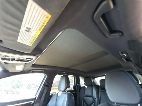 Used 2016 Porsche Cayenne S AWD/4WD image 9