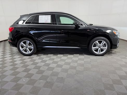 Used 2024 Audi Q3 2.0T Premium w/ Convenience Package AWD/4WD image 8