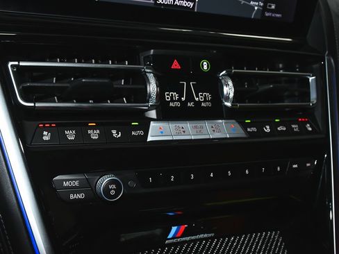 Used 2024 BMW M8 Competition image 39