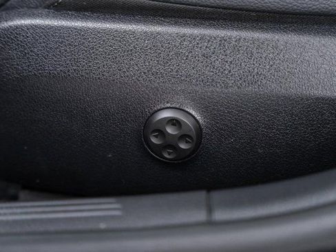 Used 2023 Mercedes-Benz C 300 C 300 w/ AMG Line w/ Night Package image 30