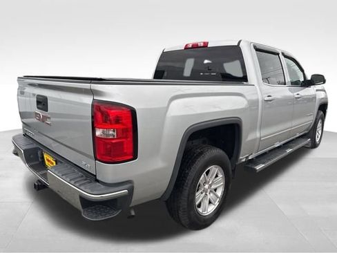 Used 2018 GMC Sierra 1500 SLE image 6
