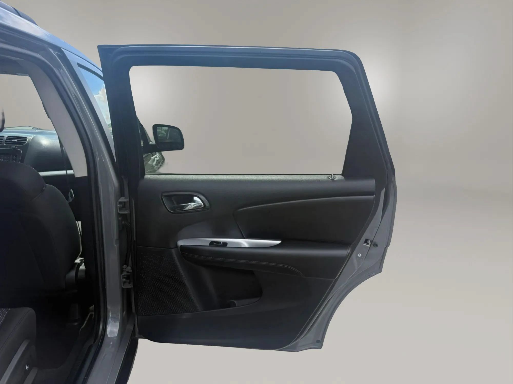 Used 2020 Dodge Journey SE w/ Blacktop Package FWD image 24