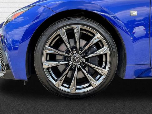 Used 2025 Lexus IS 350 F Sport w/ Accessory Package 2 RWD image 33
