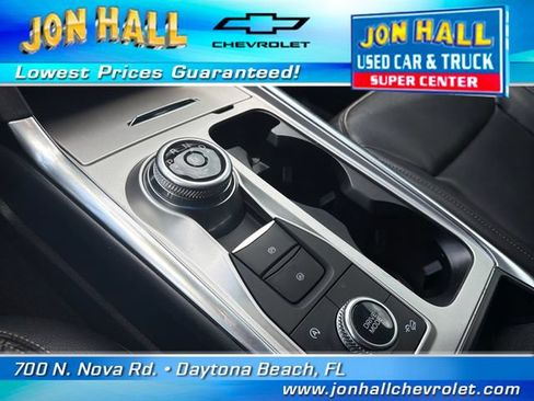 Used 2020 Ford Explorer XLT w/ Equipment Group 202A AWD/4WD image 28