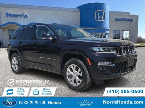 Used 2023 Jeep Grand Cherokee Limited w/ Luxury Tech Group II AWD/4WD image 1