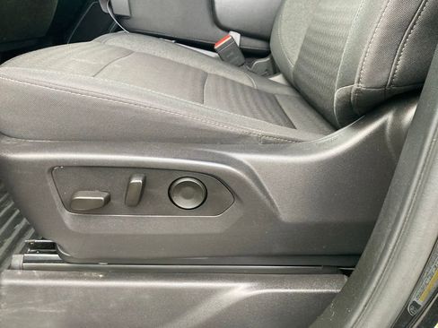 Used 2025 Chevrolet Silverado 3500 LT w/ Safety Package AWD/4WD image 4