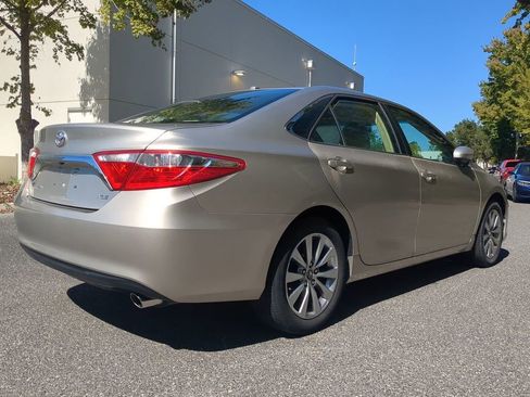 Used 2016 Toyota Camry XLE image 5