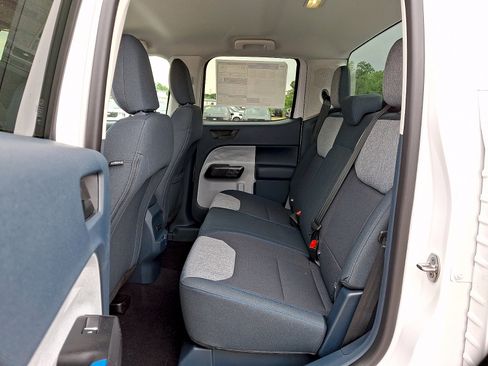 New 2026 Ford Maverick XLT AWD/4WD image 8
