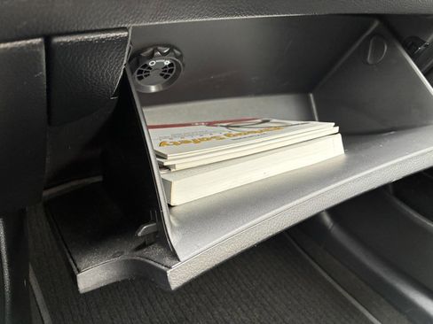 Used 2013 Hyundai Elantra GT image 12