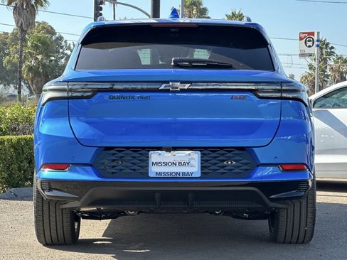 New 2025 Chevrolet Equinox EV RS image 5