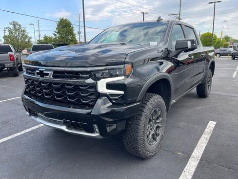 New 2026 Chevrolet Silverado 1500 ZR2 AWD/4WD image 3