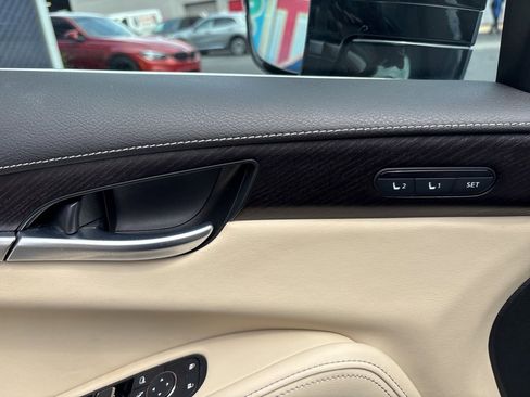 Used 2023 INFINITI QX60 Sensory w/ Cargo Package image 17