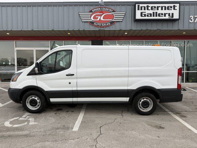 Used 2019 Ford Transit 150 130 Low Roof RWD image 5