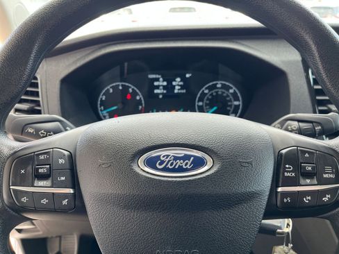 Used 2024 Ford Transit 350 XLT RWD image 27