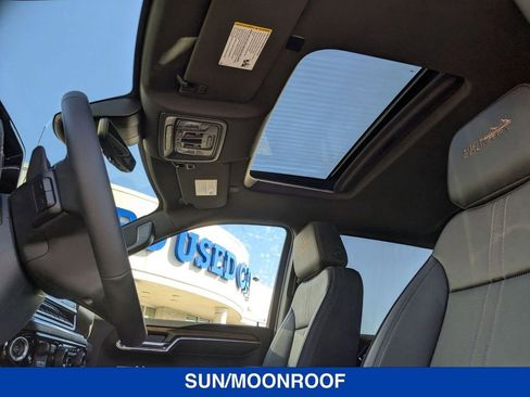 New 2025 Chevrolet Silverado 1500 High Country image 30