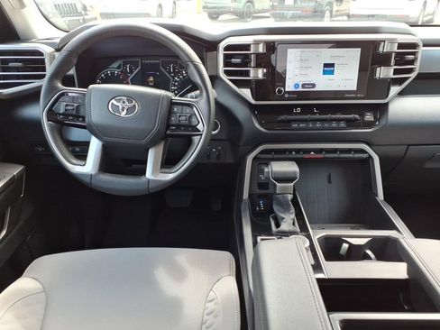 Used 2024 Toyota Tundra SR5 AWD/4WD image 16
