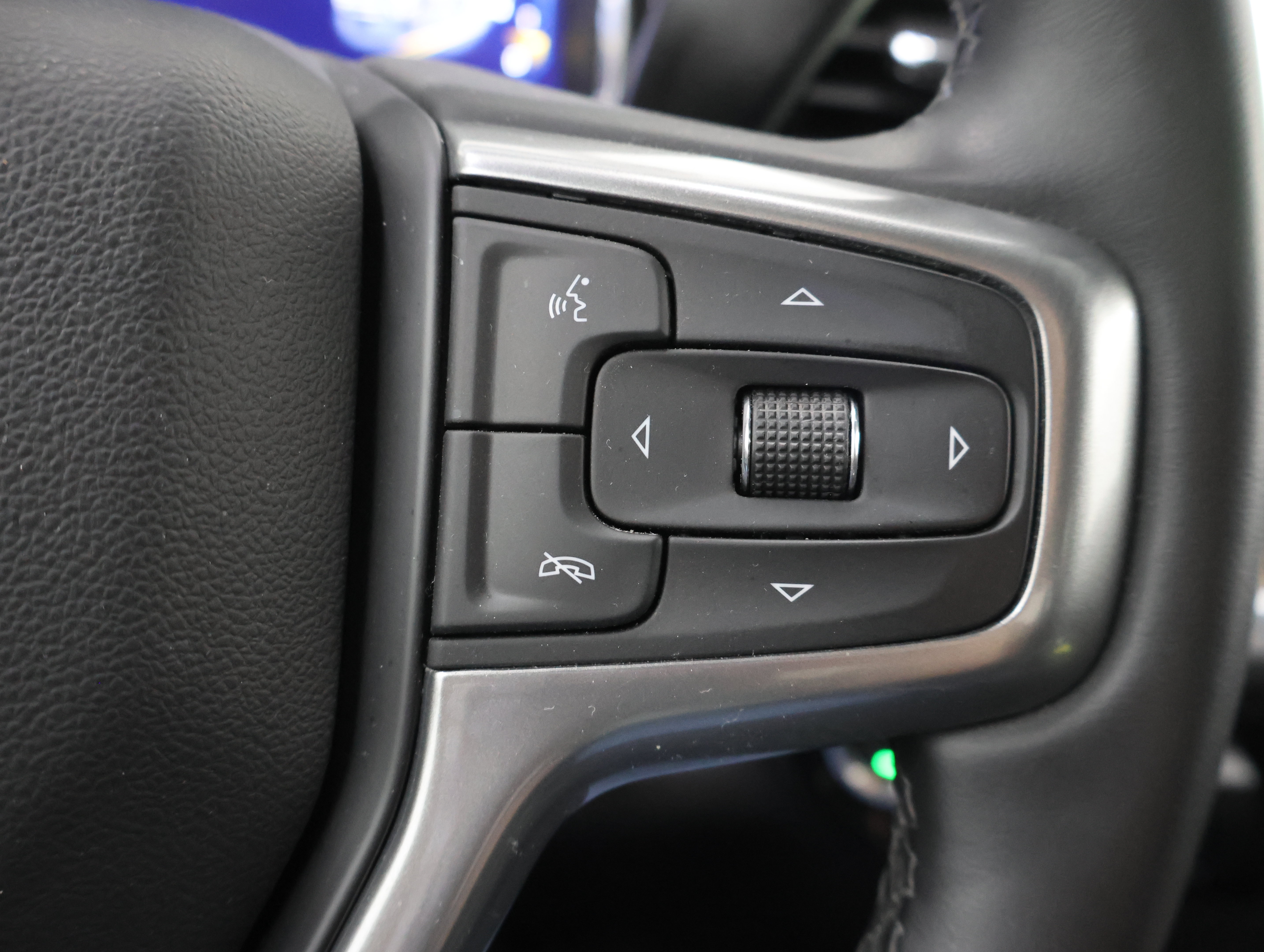 Used 2026 Chevrolet Silverado 2500 LT AWD/4WD image 14