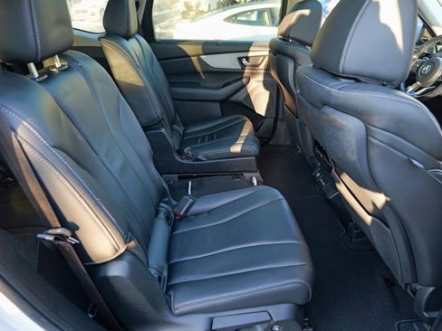 Used 2024 Acura MDX SH-AWD w/ Technology Package image 34