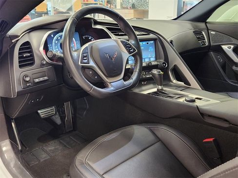 Used 2016 Chevrolet Corvette Stingray Coupe w/ 2LT Preferred Equipment Group image 7