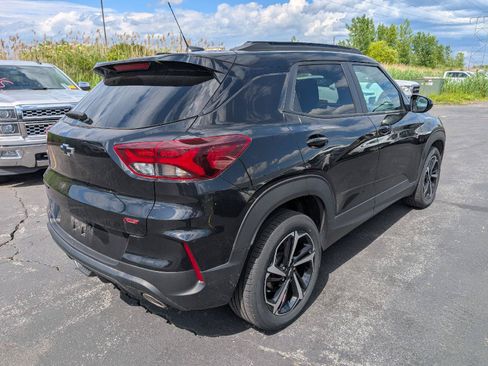 Used 2023 Chevrolet TrailBlazer RS w/ Convenience Package FWD image 8