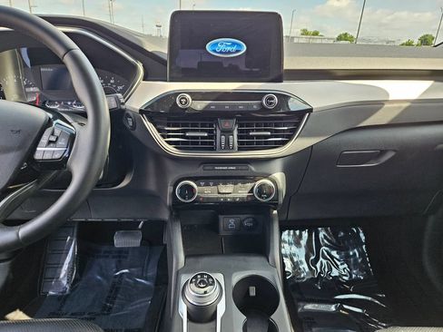 Used 2022 Ford Escape SEL AWD/4WD image 17