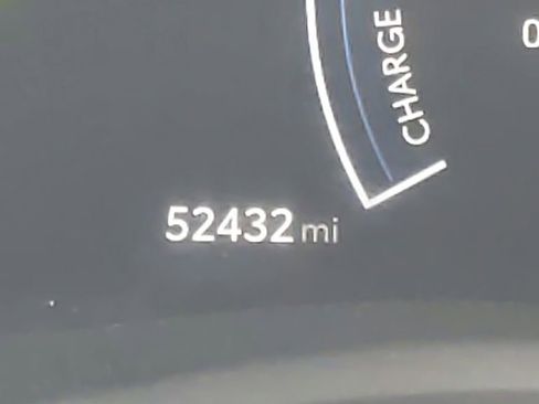 Used 2025 Toyota Camry SE FWD image 25