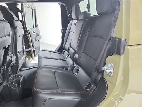 New 2026 Jeep Gladiator Rubicon image 33