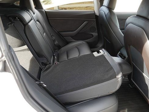 Used 2021 Tesla Model 3 Long Range image 43