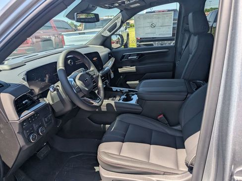 New 2026 Chevrolet Suburban RST w/ Comfort Package AWD/4WD image 12