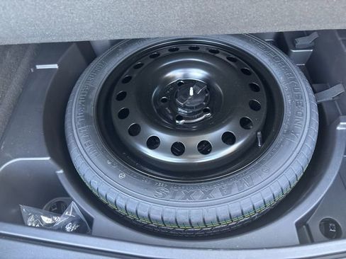 Used 2025 Buick Envision Preferred image 24