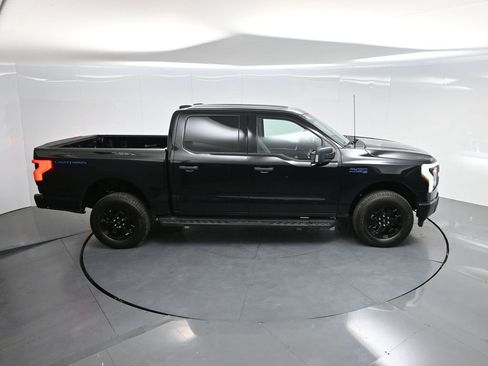 Used 2025 Ford F150 Lightning XLT AWD/4WD image 43
